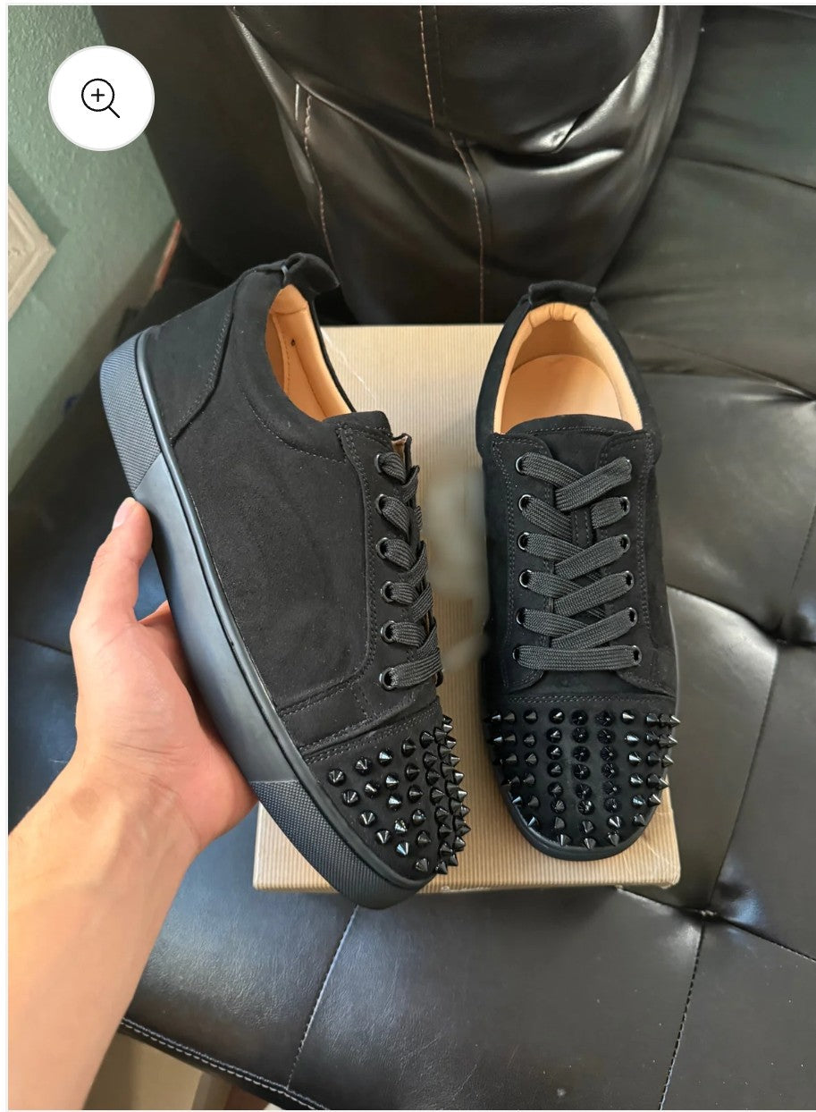 Spikes